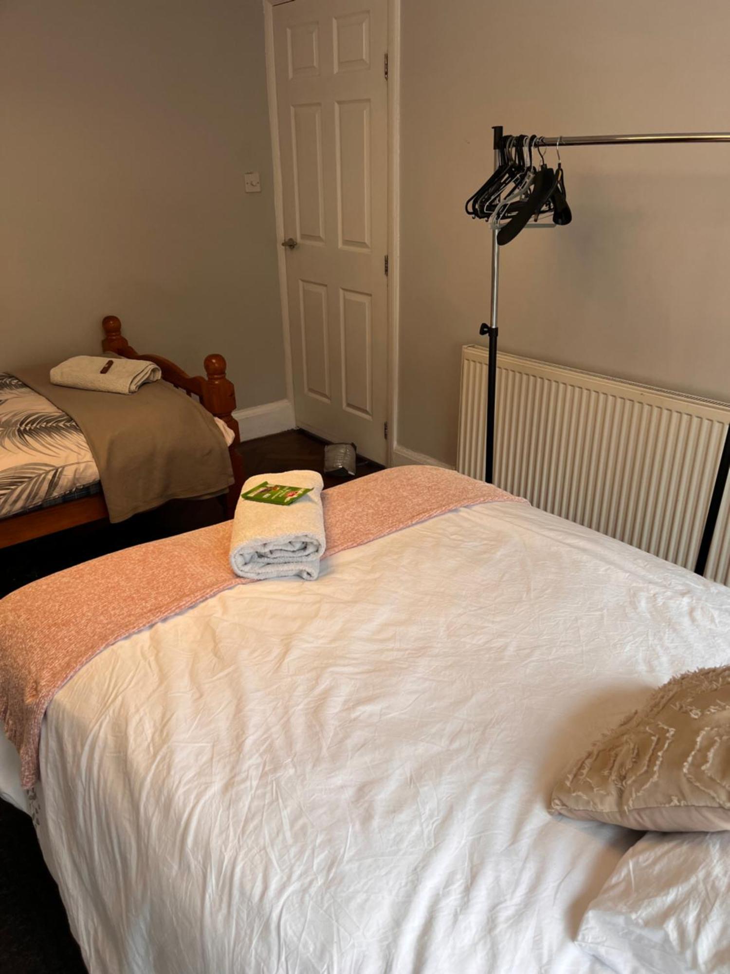 Home From Home Cosy B&B London Kültér fotó